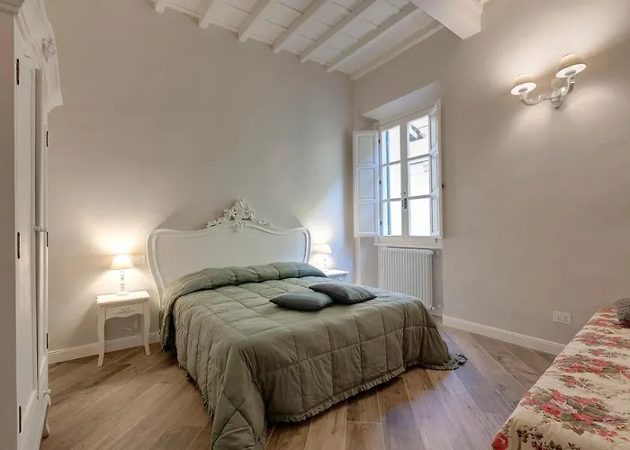 Apartment Lambert Florence