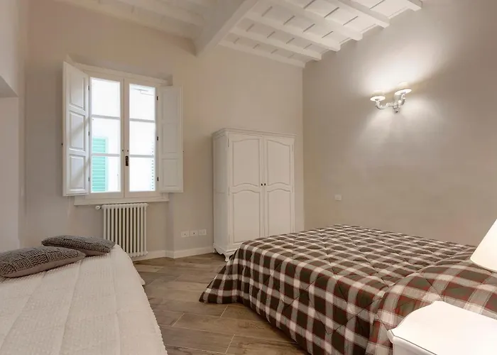 Apartment Lambert Florence