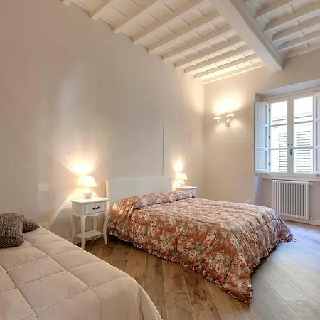 Apartament Lambert *